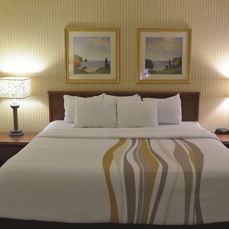 La Quinta By Wyndham Stevens Point Hotel Kültér fotó